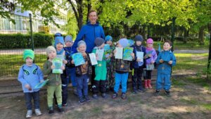 Meelespea lasteaia trennirühmade spordipäev koos vanematega