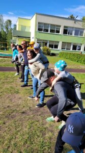 Meelespea lasteaia trennirühmade spordipäev koos vanematega