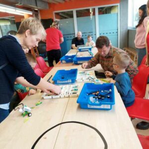 Midrimaa-Huvikool-robootika -05 - 750 x 1000